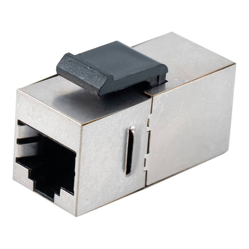 Coupleur en ligne RJ45 blindé C6 (avec clip en plastique) SM-2034SC6