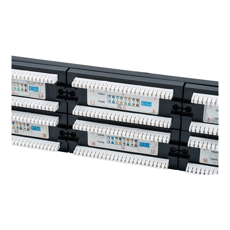 Panneau de brassage Cat5e 19 pouces 2U non blindé à 48 ports (IDC double usage ; avec insert en carton plastique) SP-3204D48-C5E Panneau de brassage Cat5e 19 pouces 2U non blindé à 48 ports (IDC double usage ; avec insert en carton plastique) SP-3204D48-C5E