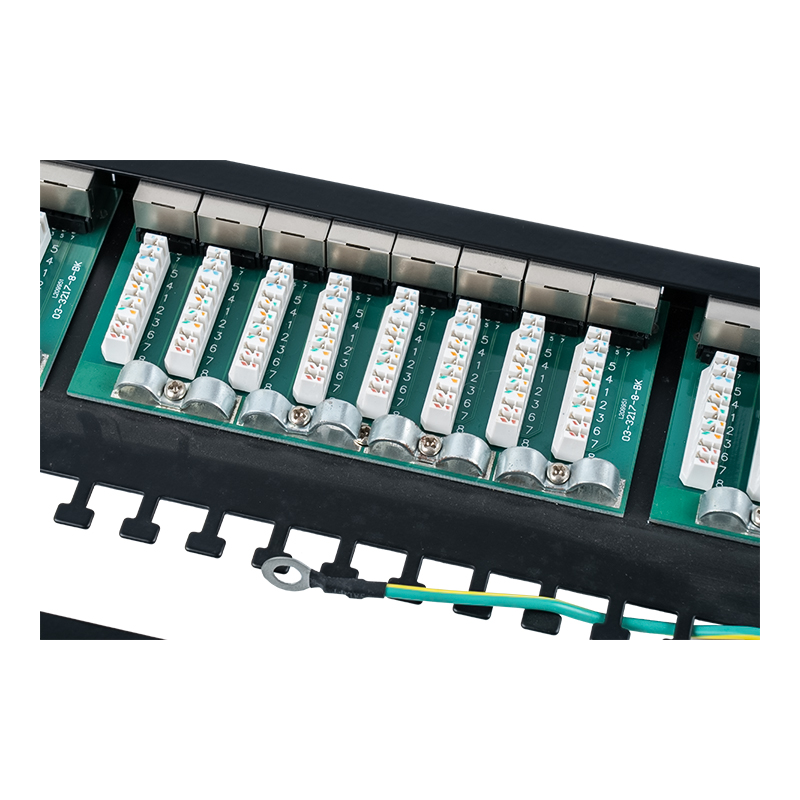 Panneau de brassage blindé 1U 19 pouces catégorie 6, 24 ports SP-3217SK24-C6A Panneau de brassage blindé 1U 19 pouces catégorie 6, 24 ports SP-3217SK24-C6A